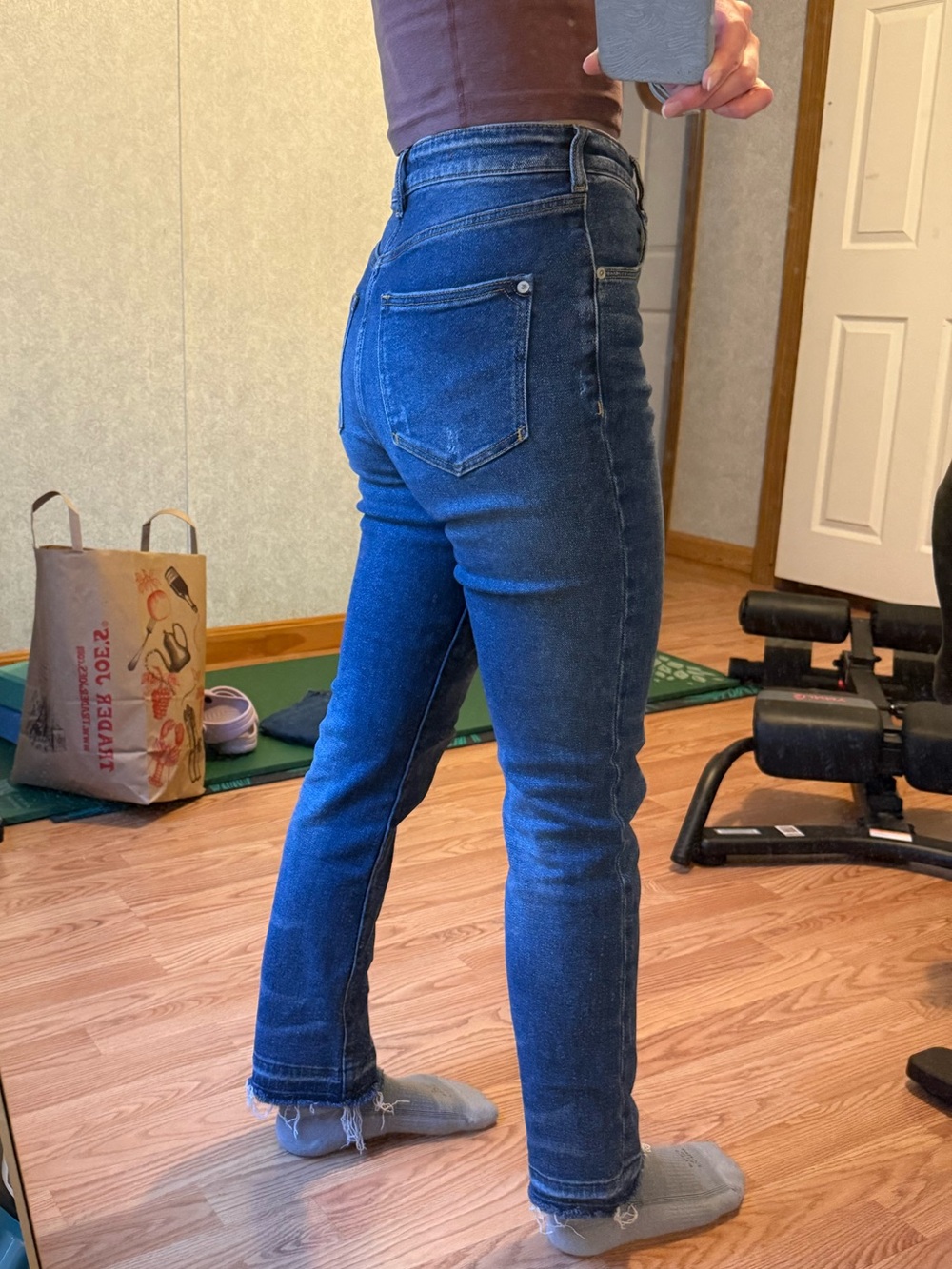EUC Pilcro Cigarette Slim Straight Jeans